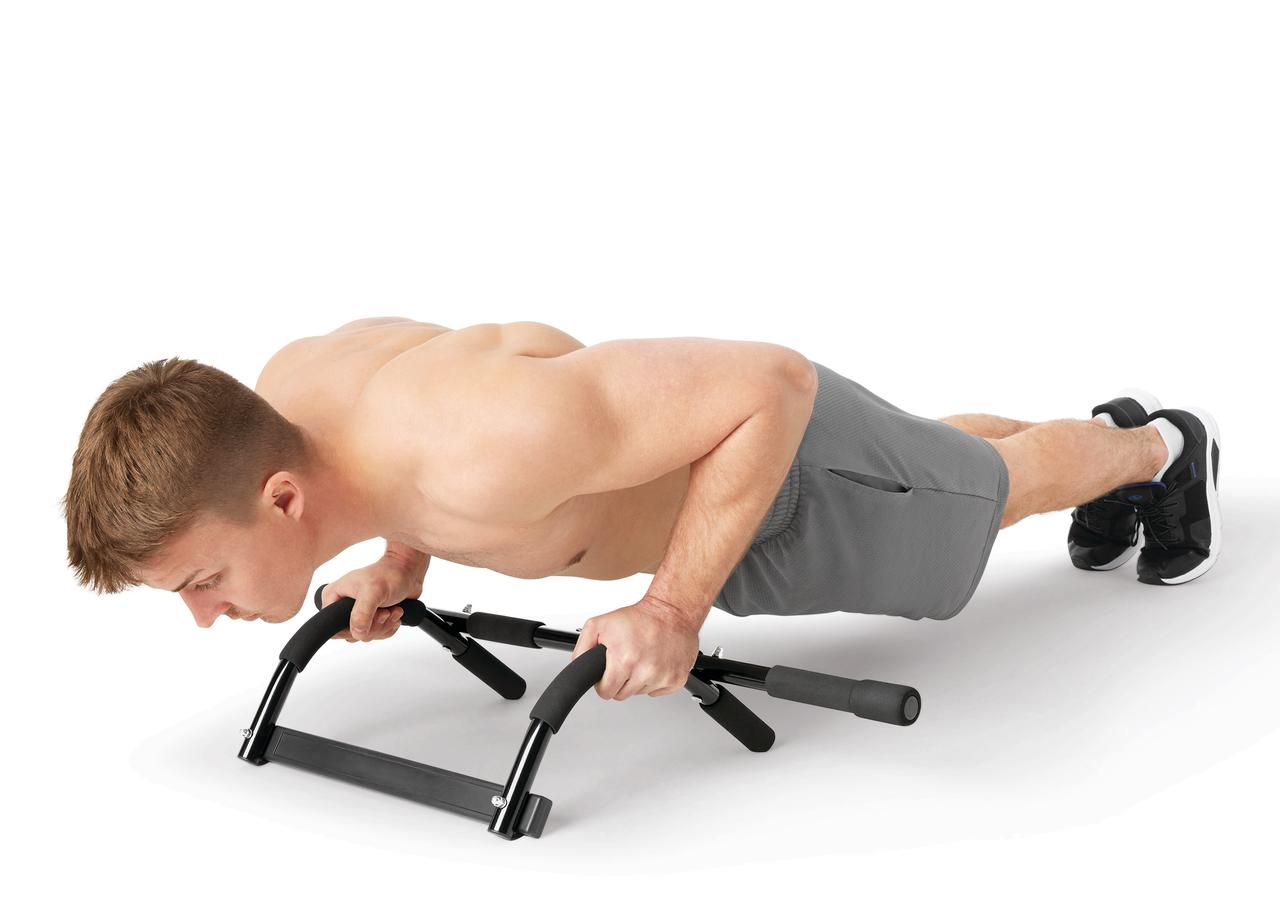 قضيب سحب متعدد الوظائف بتصميم  - مراجعة Home Gym Hyrox وسعره